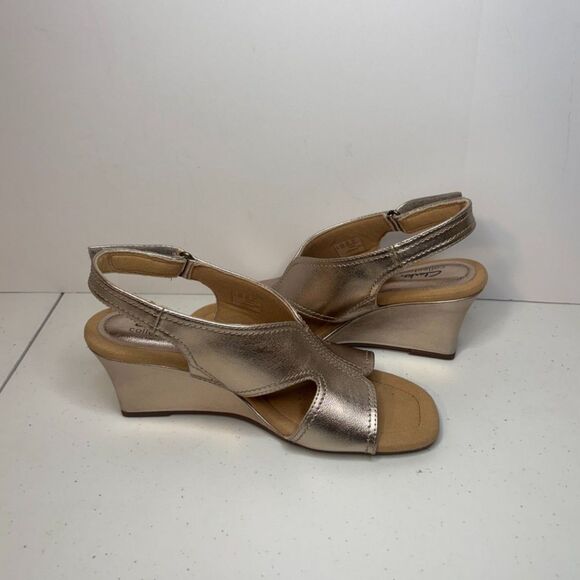 Clarks Kyarra Aster Gold Leather Wedge Sandals Slingback Womens Adjustable - Picture 6 of 12